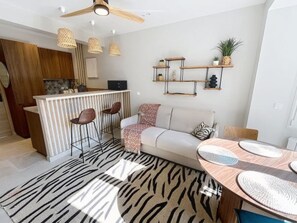Unclassified image, 3 of 21, button - Lovely 1 bedroom Pasteur  246 by Interhome (Cannes)