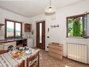 Kitchen / Dining Room - Apartment Piersa by Interhome (Mergozzo (Lago di Mergozzo))