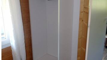2 bedrooms, individually furnished, bed sheets