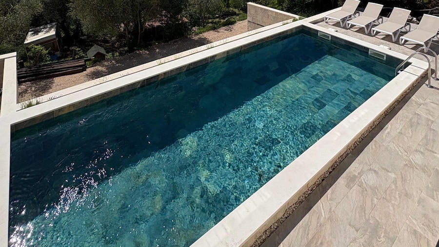 Becici Hills Adriatic Villas