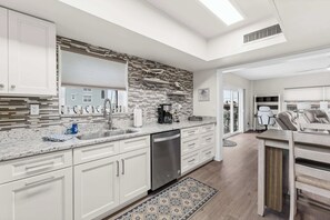 Fridge, microwave, oven, stovetop - Oceanfront Satellite Beach | Modern & Updated (Satellite Beach)