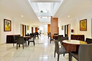 Dining - Prime Cailendra Hotel Tamansiswa Yogyakarta (Yogyakarta)