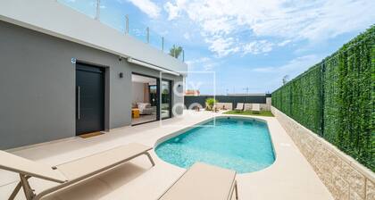 Villa Sol & Senses - Private heated pool, design villa at Serena Golf - by OYOOSTAYS