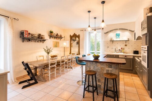 Maison en pierre avec piscine privée – 8 pers – Grane / Drôme