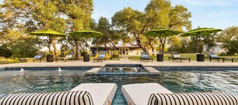 Secluded Boho Retreat · Heated Pool, Hot Tub, Game Rm, Fire Pits · Sleeps 16