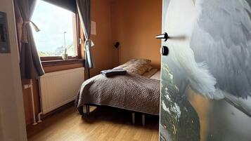 Comfort Double Room, Non Smoking, Shared Bathroom | Blackout curtains, free WiFi