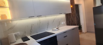 Atmospheric 2-bedroom apartment in Tarnobrzeg perfect for relaxing stays. TARNO.
