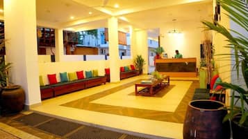 Deluxe Double Room, Balcony, Garden View | Lobby