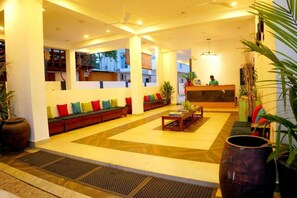 Deluxe Double Room, Balcony, Garden View | Lobby - The Bay - Arugambay (Arugambay)