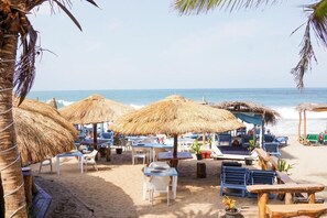 Beach - The Bay - Arugambay (Arugambay)