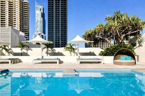 Pool - Residence Surfers Ocean and Pool Views (Surfers Paradise)