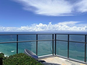 Property grounds - Level 13 Ocean View Retreat (Surfers Paradise)