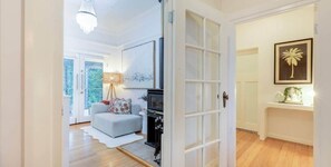 Interior - Spacious Retreat w Big Backyard (Tamborine Mountain)
