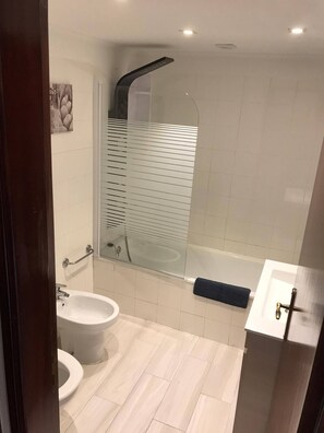 Bathroom - Apartment AT THE Algarve (Loulé)