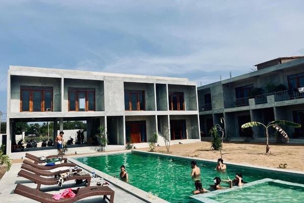 Deluxe Double Room, Balcony, Garden View | Pool | Outdoor pool