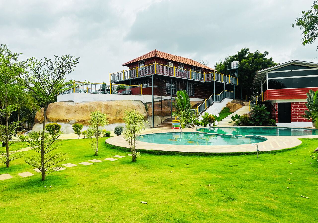 Family Villa, Balcony, Mountain View | Pool | 2 indoor pools, outdoor pool