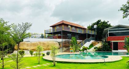 Vanasiri Resort by Travent Mug