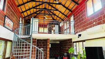 Family Villa, Balcony, Mountain View | Interior