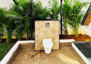Suite studio luxueuse, balcon, vue sur la piscine | Terrain de lâhĂ©bergement