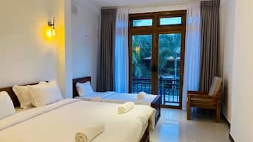 Deluxe Double Room, Garden View