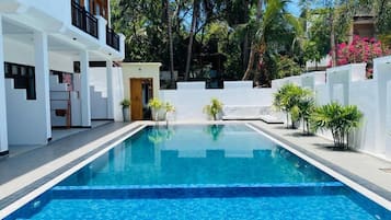 Deluxe Double Room, Garden View | Pool