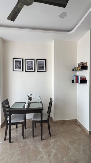 Dining - 2-bedroom modern condominium with hill views (Haridwar)