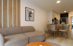 TV - w* | Serene Stay 2BR in San Isidro (San Isidro)