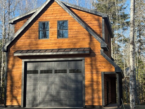 Quaint 2-bedroom apartment in Carrabassett Valley perfect for getaway