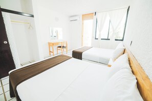 Suite estándar, balcón | Wifi gratis y ropa de cama 