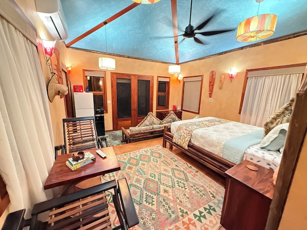 1 bedroom, in-room safe, desk, iron/ironing board