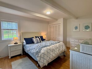 4 chambres, fer et planche à repasser, Wi-Fi, draps fournis