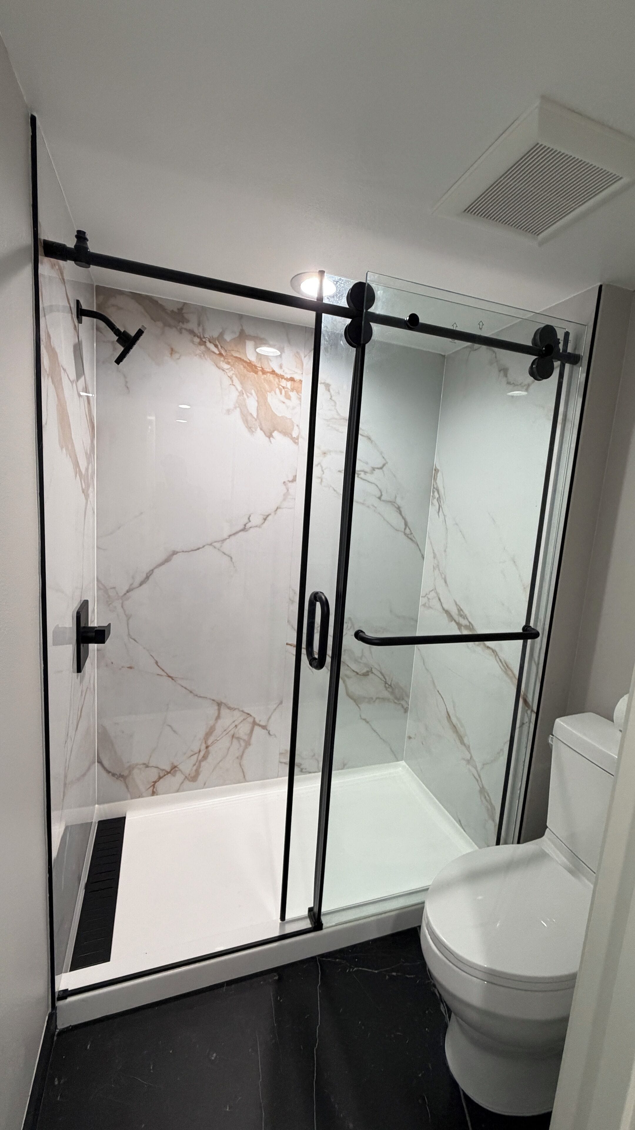 Standard Room, 2 Bedrooms, Non Smoking, Microwave | Bathroom | Shower