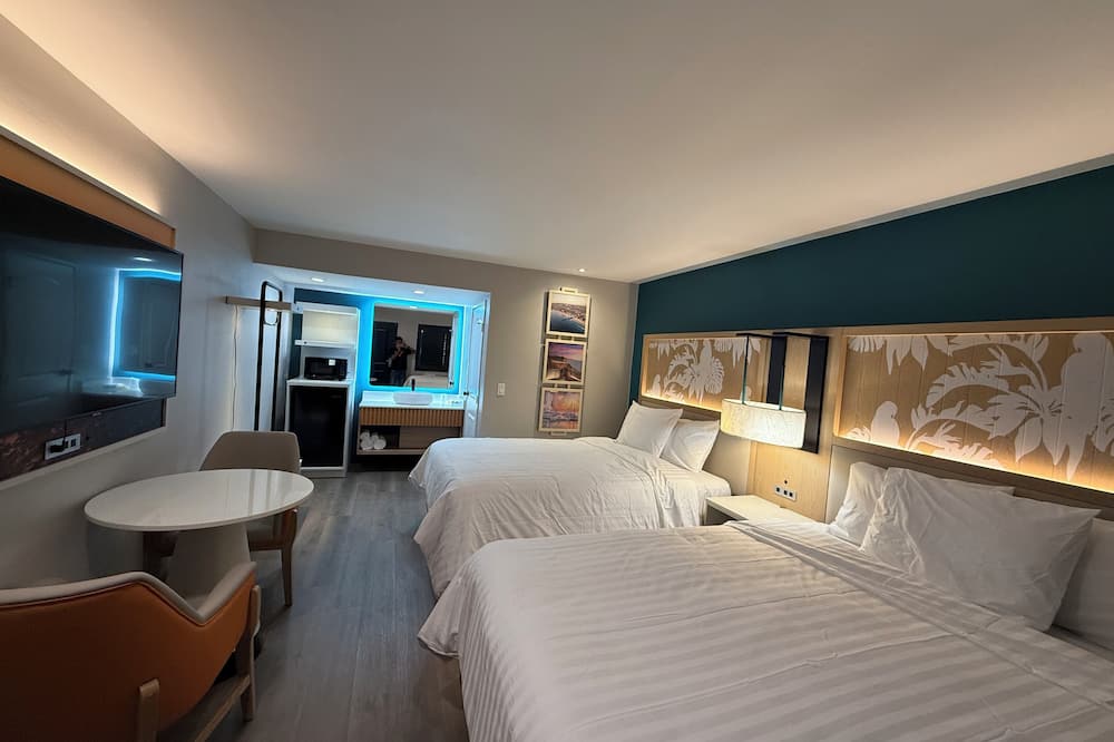 Harbor bay inn
