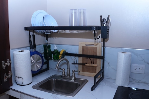 Classic Double Room | Private kitchen | Mini-fridge, microwave, stovetop, cookware/dishes/utensils