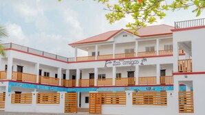 Deluxe Twin Room | Dining - HOTEL LOS AMIGOS  (Puerto Cortés)