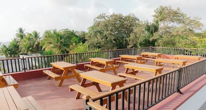 HOTEL LOS AMIGOS