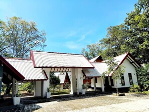 Deluxe Double Room, Garden View | Exterior - The Seeing Green - Udawalawe (Udawalawa)