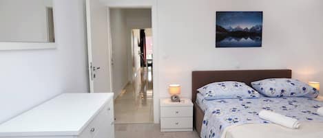 Apartment, 2 Bedrooms, Smoking | 2 bedrooms