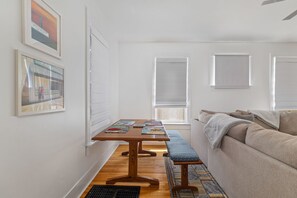 Interior - Zillah Conner House (Florence)