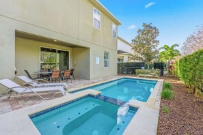 Pool - Spacious Luxury Home | 8 BR, Pool & Spa (Kissimmee)