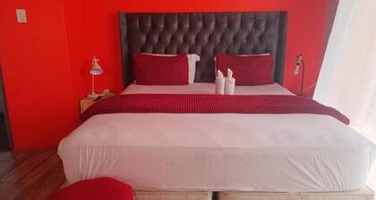 Neo & Ruks Guest Houses