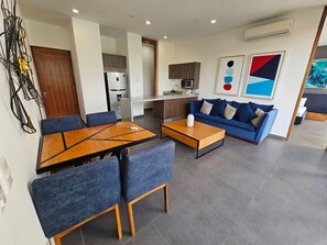 Interior - Poolside Retreat · Easy Access | Torres Mittah (Cruz de Huanacaxtle)