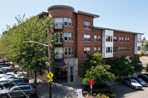Exterior - Chic King Bed • Huge Patio • 95 Walk Score! (Seattle)