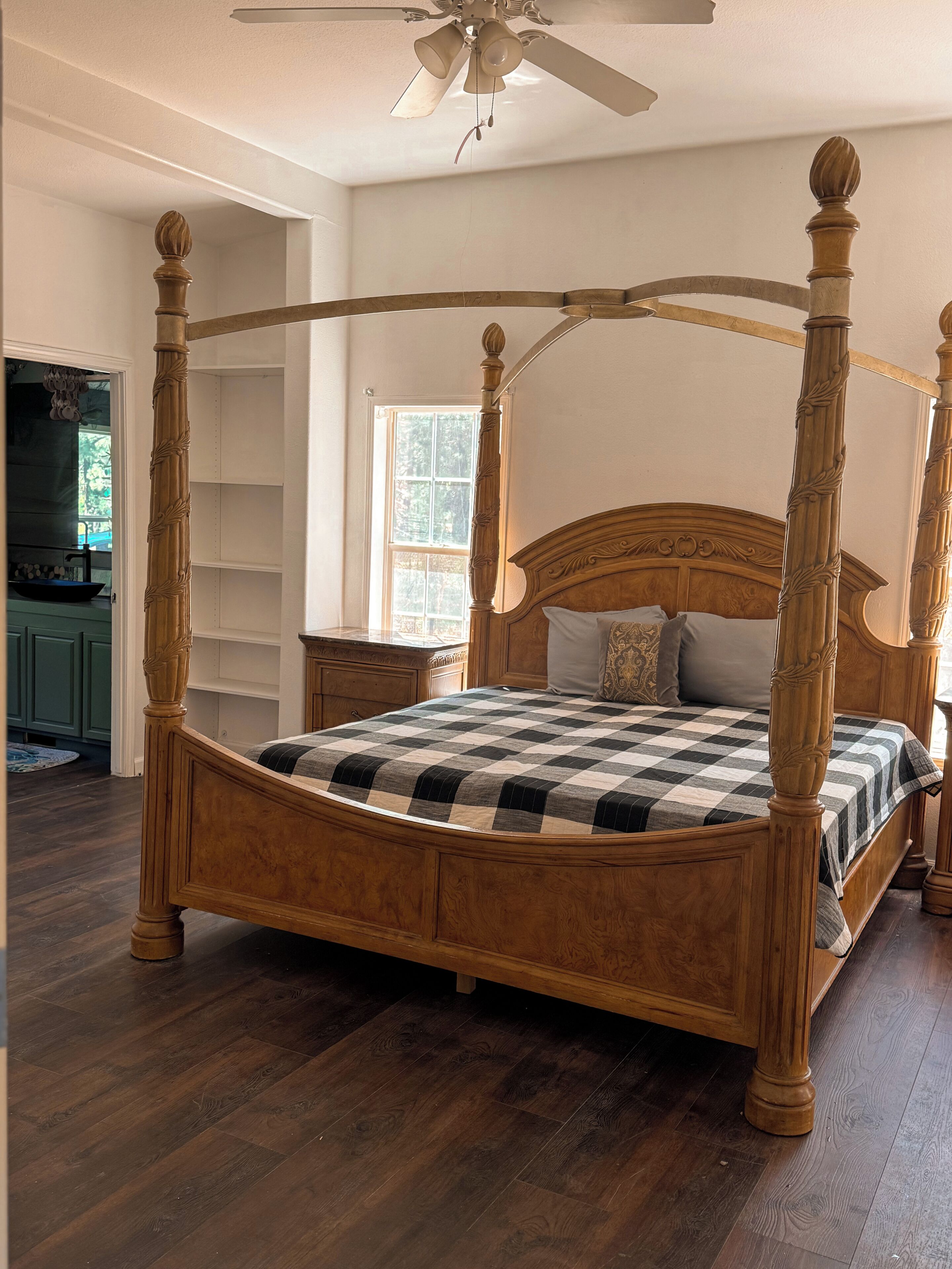 4 bedrooms, free WiFi, bed sheets