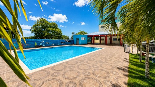 Brand New 1st floor+pool+playground & 24/7Security
