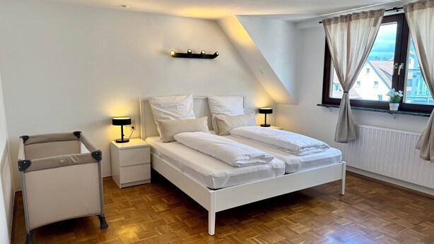 2 Schlafzimmer, kostenloses WLAN, Bettwäsche
