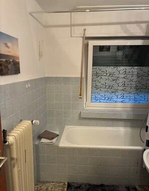 Bathroom - Apartment at the trade fair (Düsseldorf)