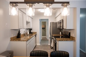 Fridge, microwave, oven, stovetop - Walk to beach, dining, pool, and all home comforts (St. Augustine)