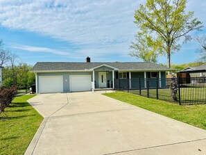 Exterior - Riverfront Retreat - Fish, Float and Unwind - Charming Two Bedroom Getaway (Cotter)