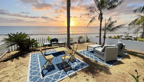 Steps to Sand Modern Ocean View Oasis